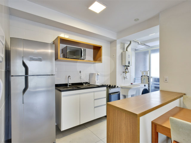 Apartamento à venda com 2 quartos, sendo 1 suíte,  em Chácara Santo Antônio (zona Sul), São Paulo, SP