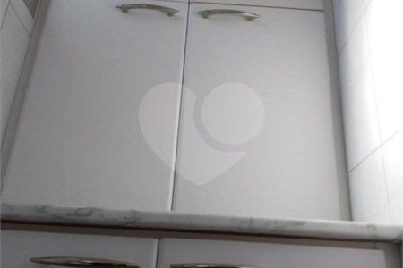 Apartamento à venda com 3 quartos, sendo 1 suíte,  em Vila Gustavo, São Paulo, SP