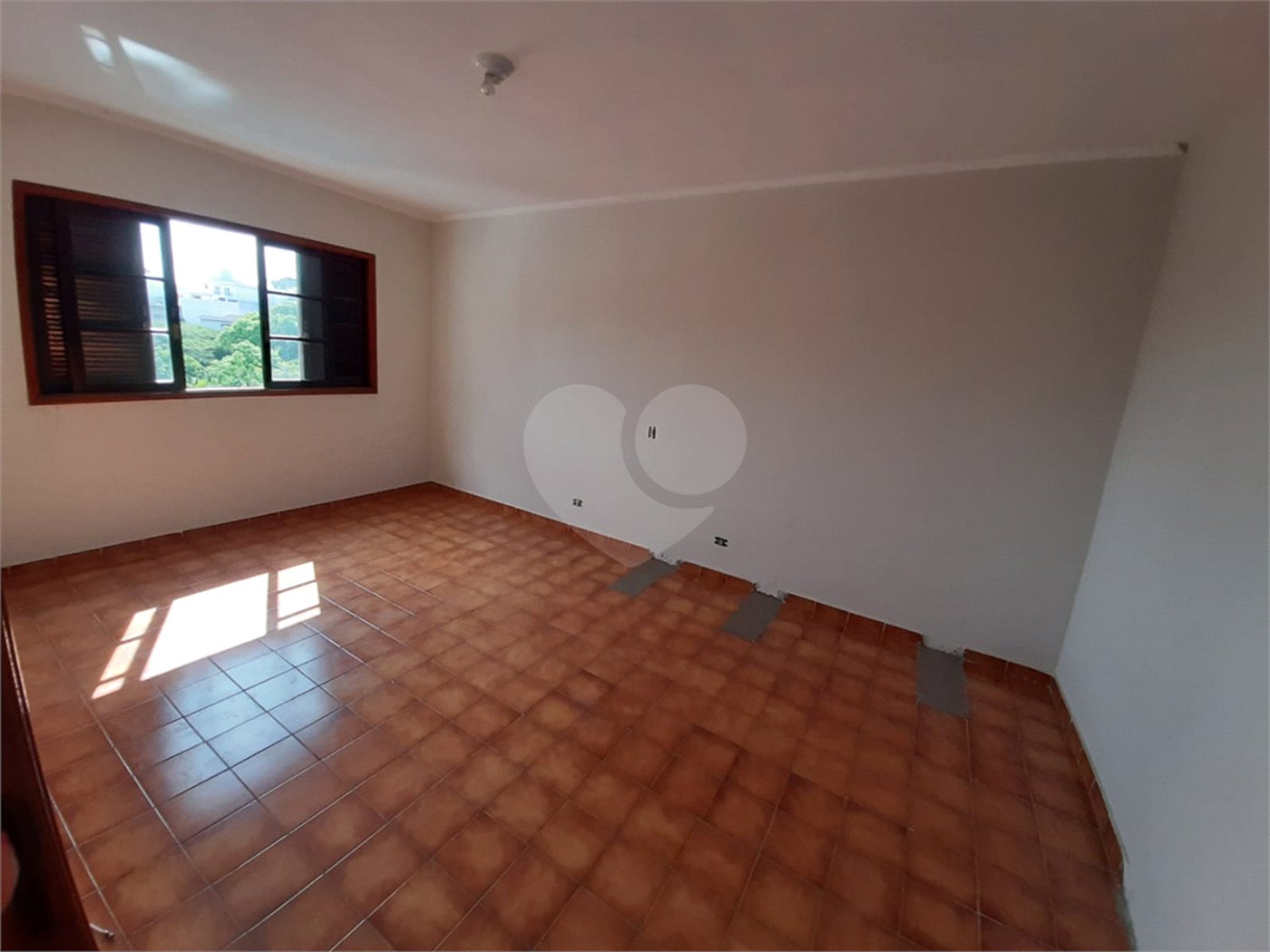 Casa à venda com 5 quartos, sendo 1 suíte, em Jardim Franca, São Paulo, SP