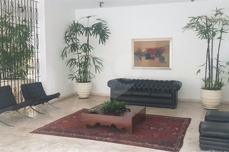 Apartamento 80m² a venda no Jardim América - 02 dormitórios e 01 vaga.