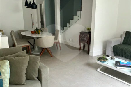 Casa à venda com 3 quartos, sendo 2 suítes, no condomínio Paulistano 2ª Fase, São Paulo - SP