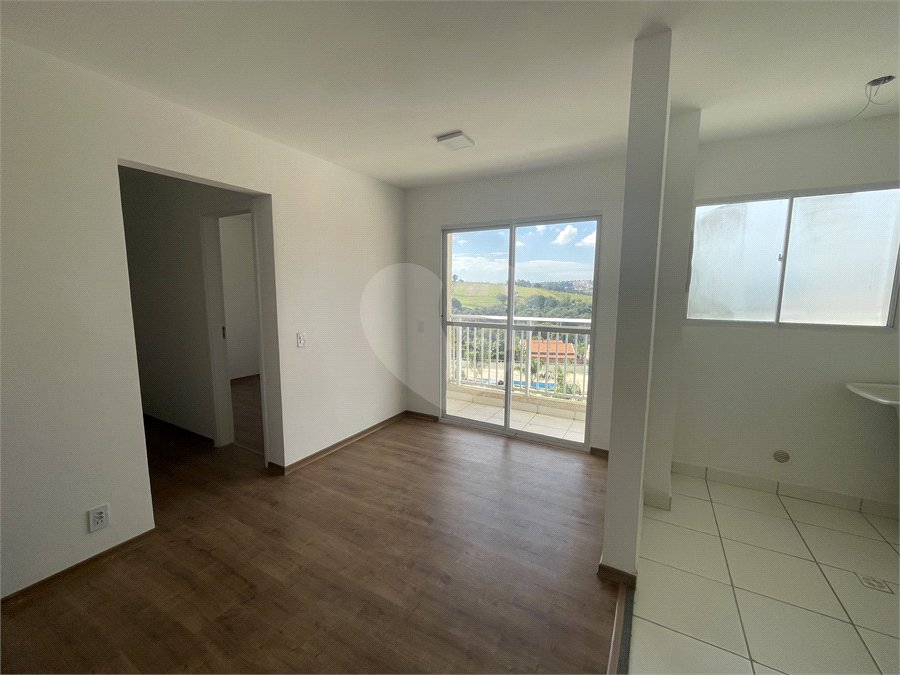 Apartamento à venda com 2 quartos em Vila Regina, Itapetininga, SP