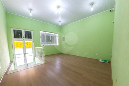Casa à venda com 4 quartos em Santana, São Paulo, SP