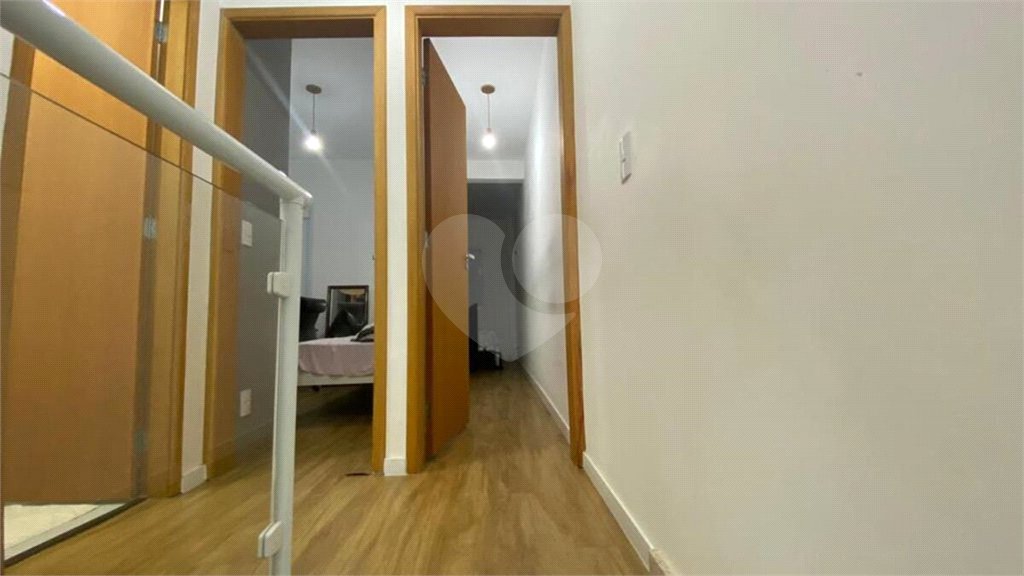 Casa à venda com 3 quartos, sendo 1 suíte, no condomínio Garden Village, São Paulo - SP