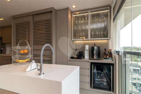 Apartamento à venda com 2 suítes em Santo Amaro, São Paulo, SP
