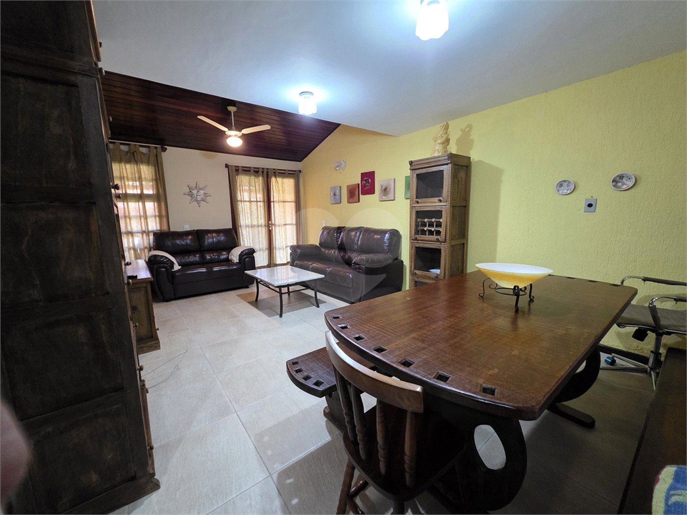 Casa à venda com 4 quartos, sendo 2 suítes, em Geribá, Armação dos Búzios, RJ