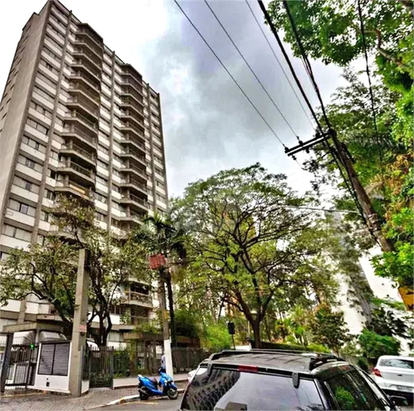 Apartamento à venda com 3 quartos, sendo 1 suíte, em Vila Andrade, São Paulo, SP