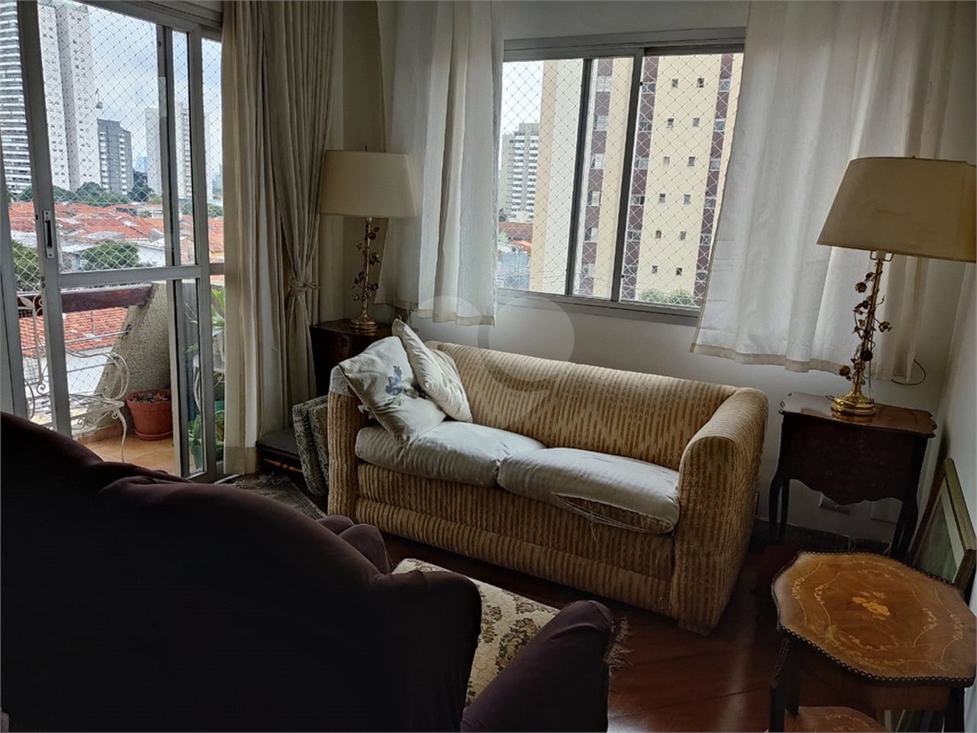 Apartamento à venda ou para alugar com 3 quartos, sendo 1 suíte, em Brooklin, São Paulo, SP