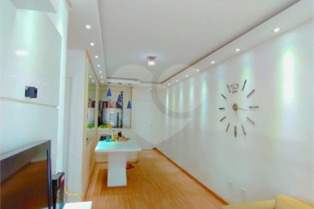 Apartamento à venda com 2 quartos em Vila Barão, Sorocaba, SP