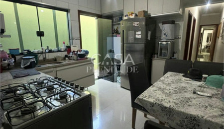 Casa à venda com 2 quartos, sendo 1 suíte,  em Jardim Amalia, Sorocaba, SP
