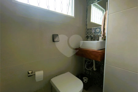 Casa à venda com 3 quartos, sendo 1 suíte, em Vila Indiana, São Paulo, SP