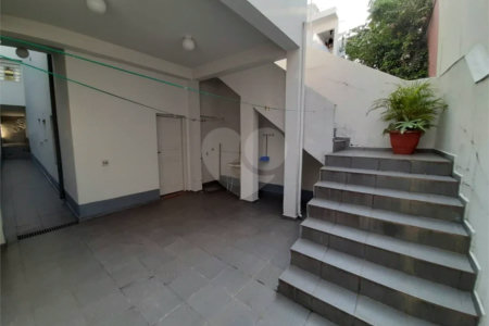 Sobrado à venda com 3 quartos, sendo 1 suíte,  em Jardim São Paulo(zona Norte), São Paulo, SP