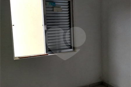 Casa à venda com 5 quartos, sendo 1 suíte, em Vila Fazzeoni, São Paulo, SP