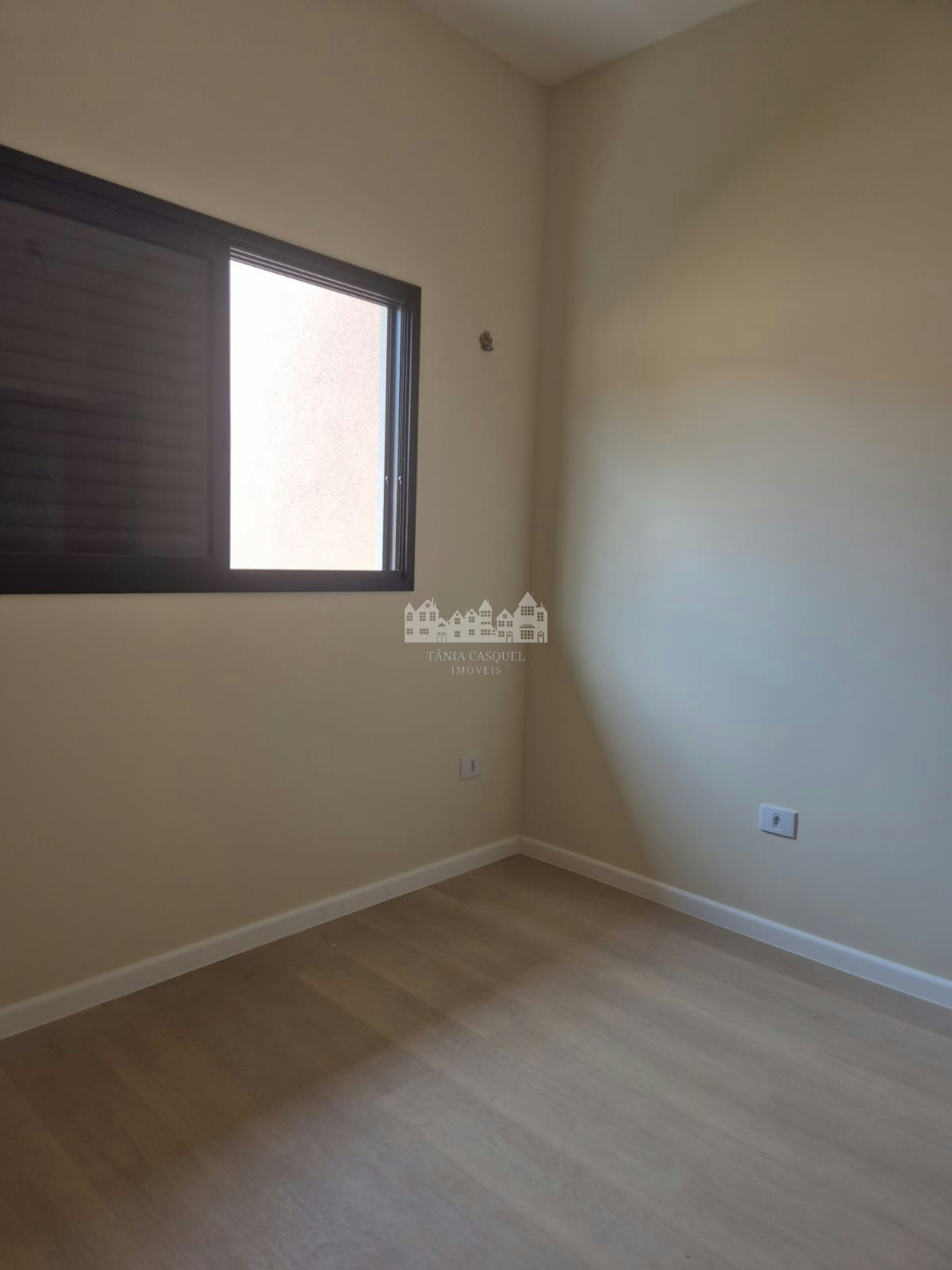 Casa à venda com 3 suítes em Vila Petrópolis, Atibaia, SP
