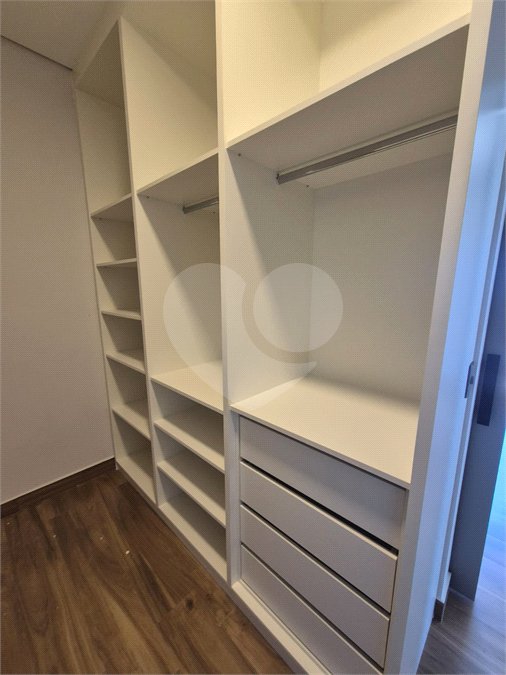 Casa à venda com 4 suítes no condomínio Residencial Dona Maria Candida, Indaiatuba - SP