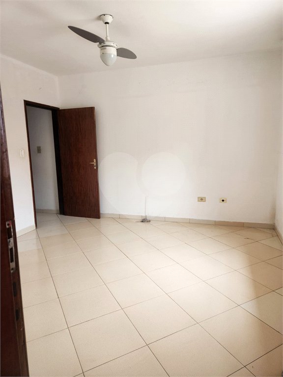 Sobrado à venda com 3 quartos em Vila Dalila, São Paulo, SP