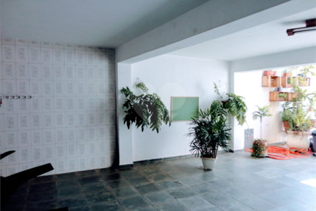 Casa à venda com 3 quartos em Vila Clayton, Valinhos, SP