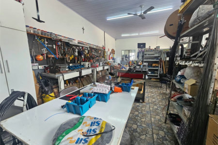 Sobrado à venda com 3 quartos em Vila Maria de Maggi, Suzano, SP