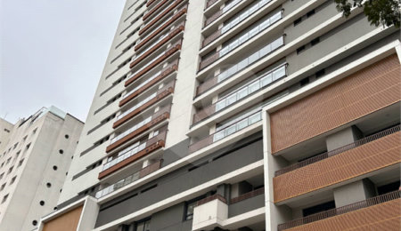 Apartamento à venda com 2 suítes em Campo Belo, São Paulo, SP
