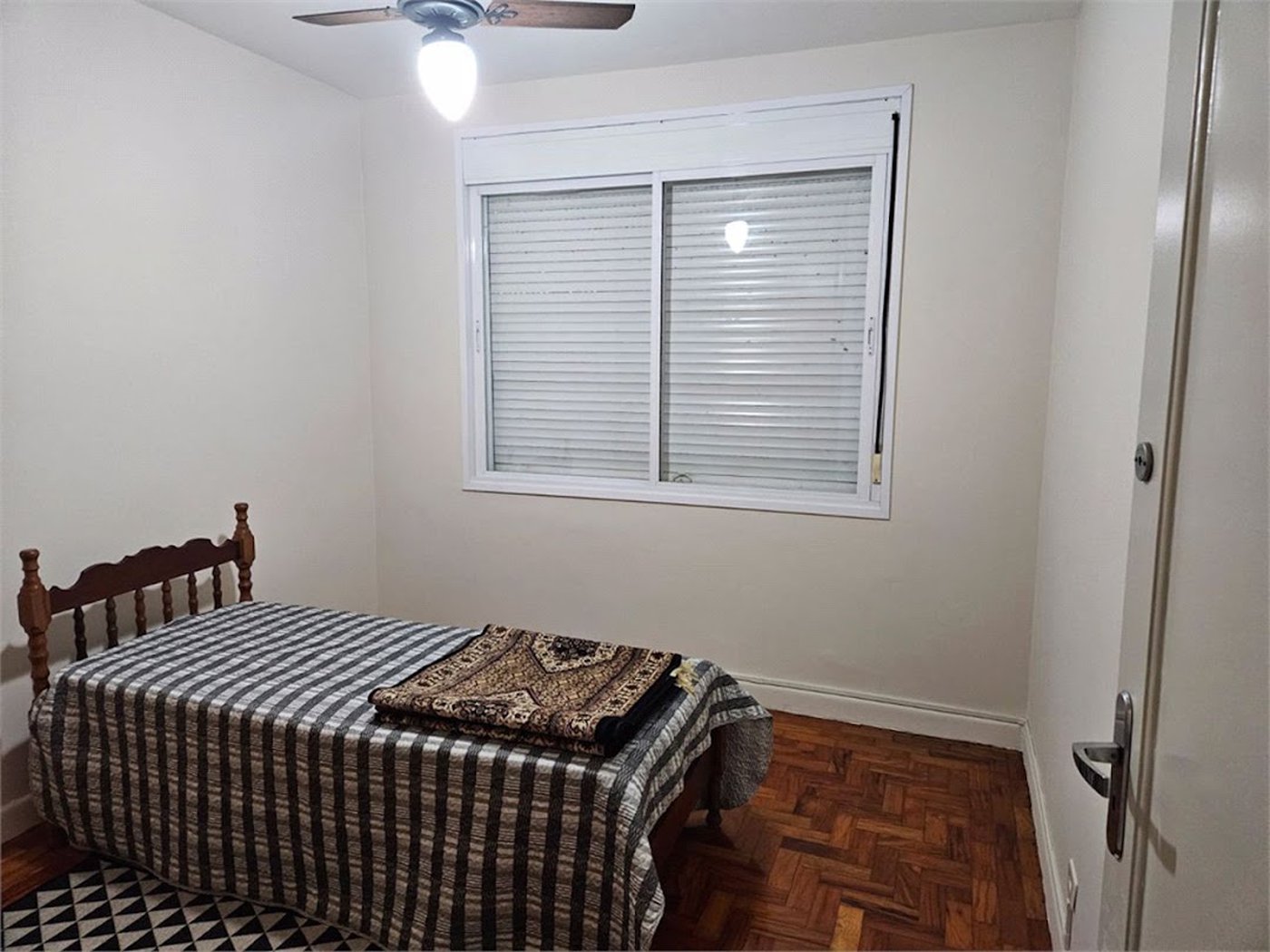 Apartamento com 3 dormitórios à venda, 98 m² por R$ 650.000,00 - Gonzaga - Santos/SP