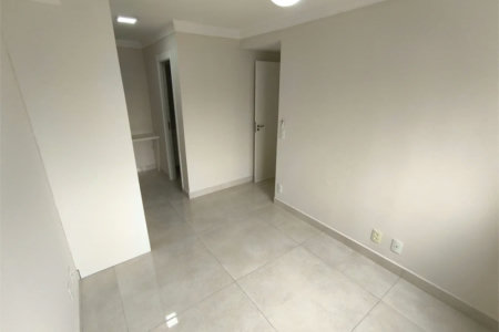 Apartamento à venda com 2 quartos, sendo 1 suíte,  em Jardim Vazani, São Paulo, SP