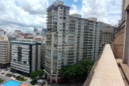 Apartamento à venda com 4 quartos, sendo 1 suíte, em República, São Paulo, SP