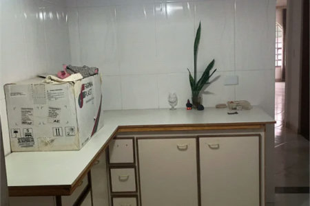 Casa à venda com 4 quartos, sendo 1 suíte, em Vila Cordeiro, São Paulo, SP