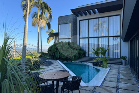 Casa à venda ou para alugar com 4 suítes no condomínio Campo de Toscana, Vinhedo - SP