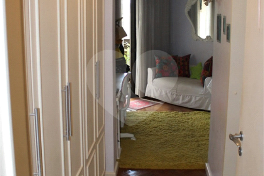 Apartamento à venda com 4 quartos, sendo 3 suítes, em Morumbi, São Paulo, SP