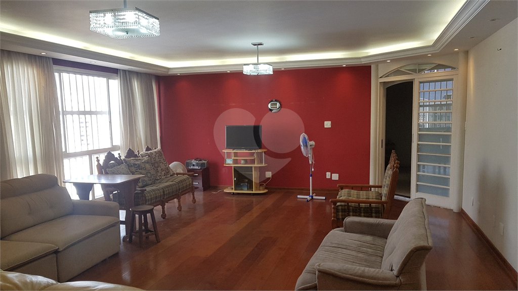 Apartamento à venda com 3 quartos, sendo 1 suíte, em Santana, São Paulo, SP