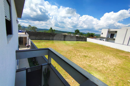 Casa à venda com 5 quartos, sendo 2 suítes, no condomínio Terras de Jundiaí, Jundiaí - SP