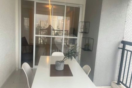 Apartamento à venda com 2 quartos, sendo 1 suíte, em Parque São Jorge, São Paulo, SP