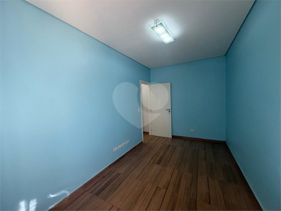 Casa Térrea à venda com 3 quartos, sendo 1 suíte, em Alto da Boa Vista, São Paulo, SP