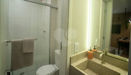 Casa à venda com 1 suíte no condomínio Yn, São Paulo - SP