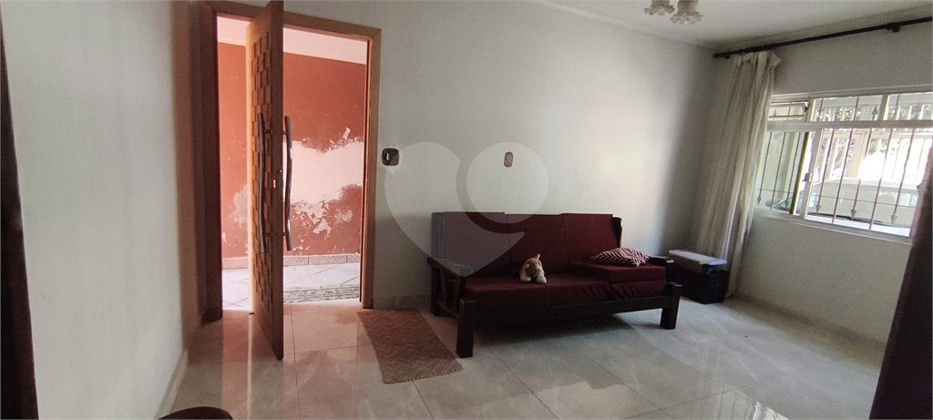 Casa para alugar com 6 quartos, sendo 2 suítes,  em Vila São João, Guarulhos, SP