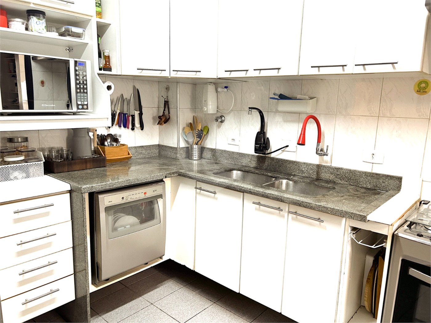 Apartamento à venda com 3 suítes em Campo Belo, São Paulo, SP