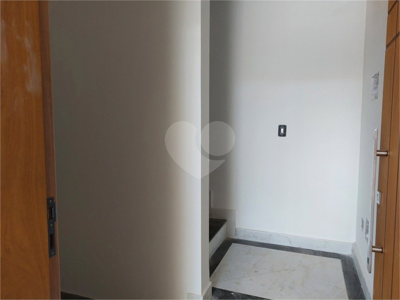 Sobrado à venda com 3 quartos, sendo 1 suíte, em Limão, São Paulo, SP