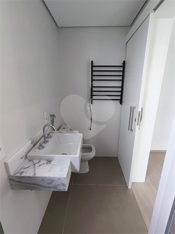 Apartamento à venda com 3 suítes em Parque Campolim, Sorocaba, SP