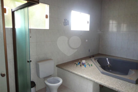 Chácara à venda com 5 quartos em Parque Planalto, Araraquara, SP