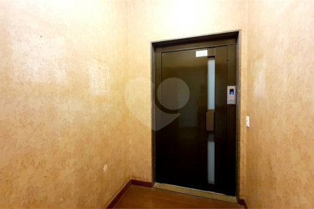 Apartamento à venda com 4 quartos, sendo 2 suítes,  em Vila Seixas, Ribeirão Preto, SP