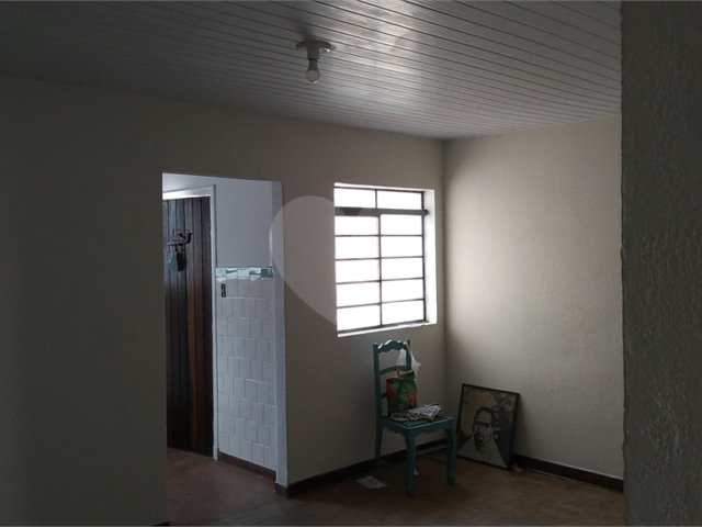 Casa de Vila à venda com 7 quartos em Santana, São Paulo, SP