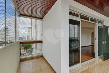 Apartamento à venda com 4 suítes em Campo Belo, São Paulo, SP