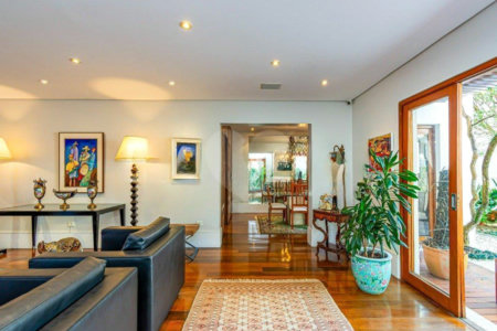 Casa à venda ou para alugar com 4 suítes em Morumbi, São Paulo, SP