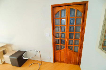 Apartamento no Cambuci - 2 quartos - varanda - 2 vagas