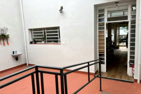 Casa à venda com 3 quartos em Campo Belo, São Paulo, SP