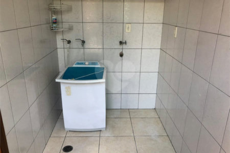 Casa à venda com 3 quartos, sendo 1 suíte, em Nova Petrópolis, São Bernardo do Campo, SP