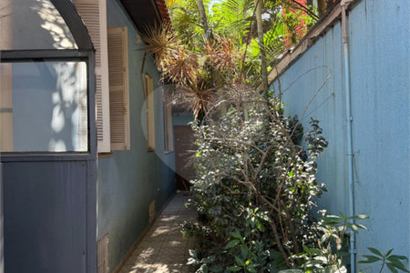 Terreno à venda em Canindé, São Paulo, SP
