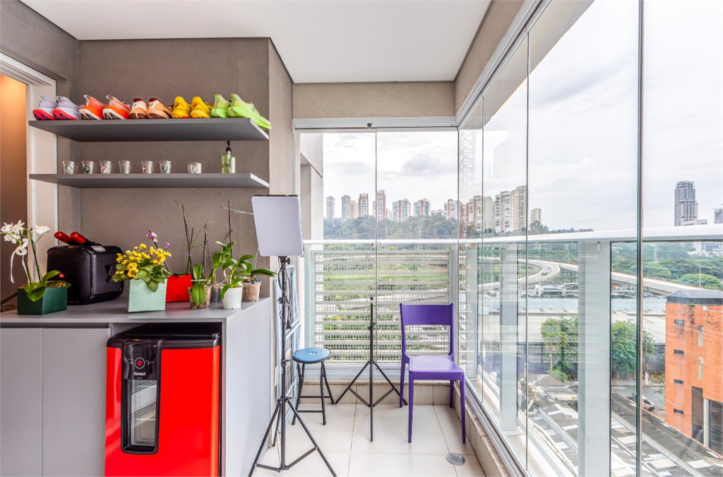 Apartamento à venda com 2 quartos, sendo 1 suíte, em Chácara Santo Antônio (zona Sul), São Paulo, SP