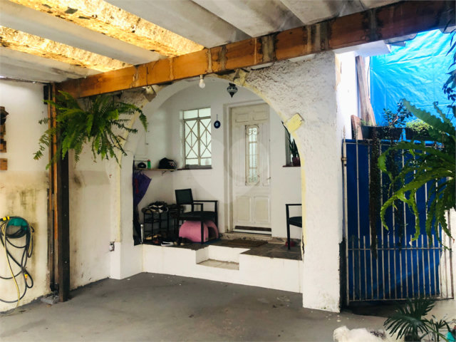 Sobrado à venda com 2 quartos em Santana, São Paulo, SP