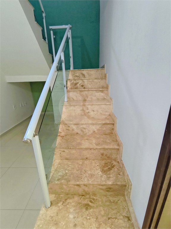 Sobrado à venda com 3 quartos, sendo 1 suíte,  em Jardim Alice, Indaiatuba, SP